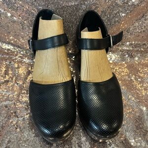 B.O.C GIA black clog
